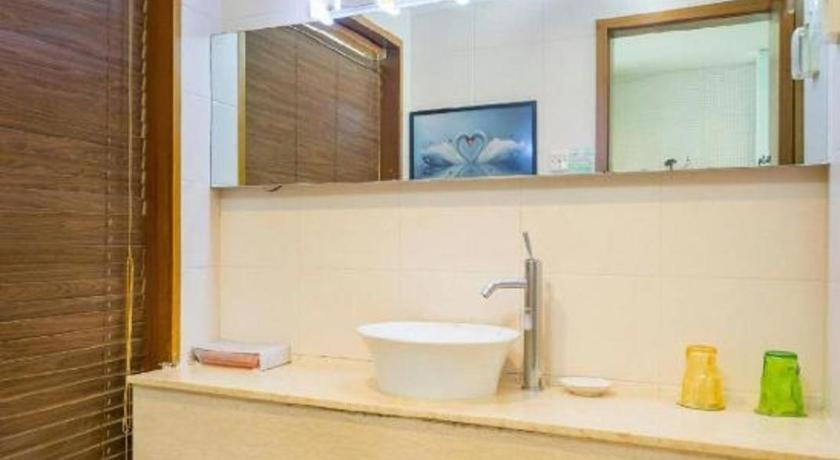 Bathroom 4, Yuhai International Resort Hotel, Sanya