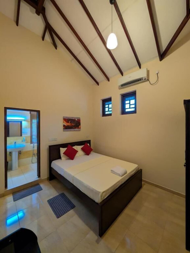 Room 3, Airport Blessings Villa, Katana
