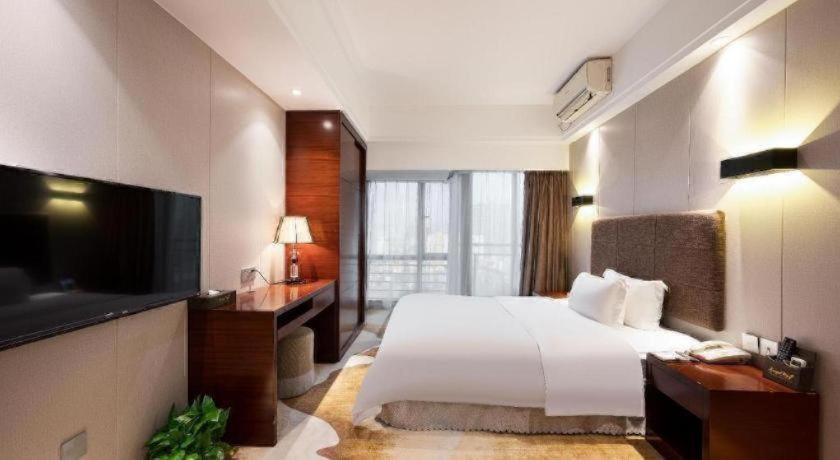 Bedroom 2, Proud Way Hotel Shenzhen, Shenzhen
