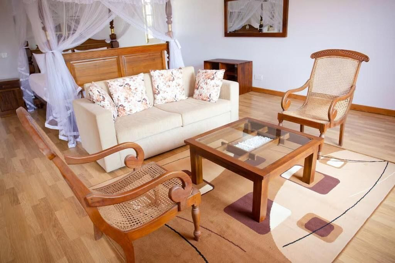 Living area 2, Alankara Villa Bolgoda, Moratuwa
