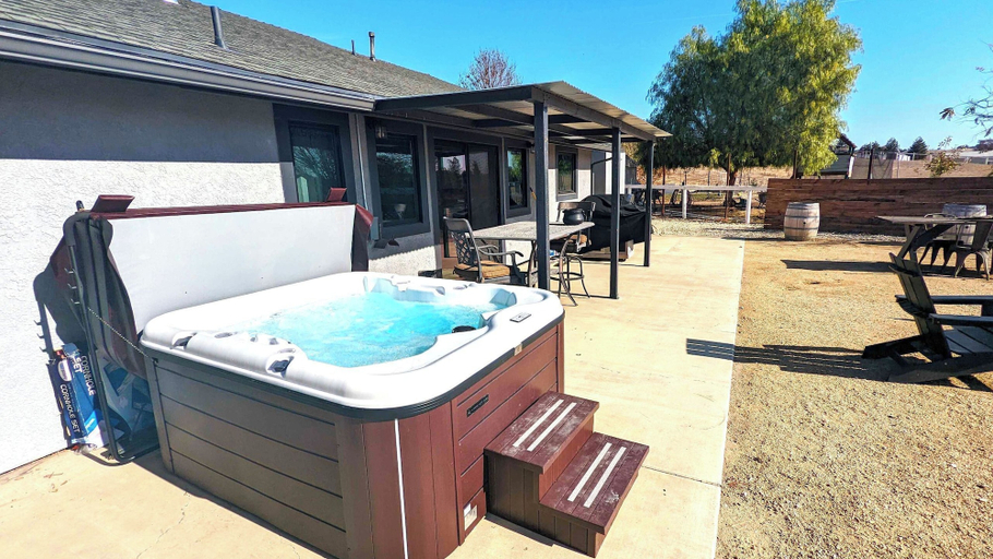 Interior 5, Casa Merlot by Avantstay Pool Table + Firepit + BBQ Eastside Paso Wine Country, San Luis Obispo