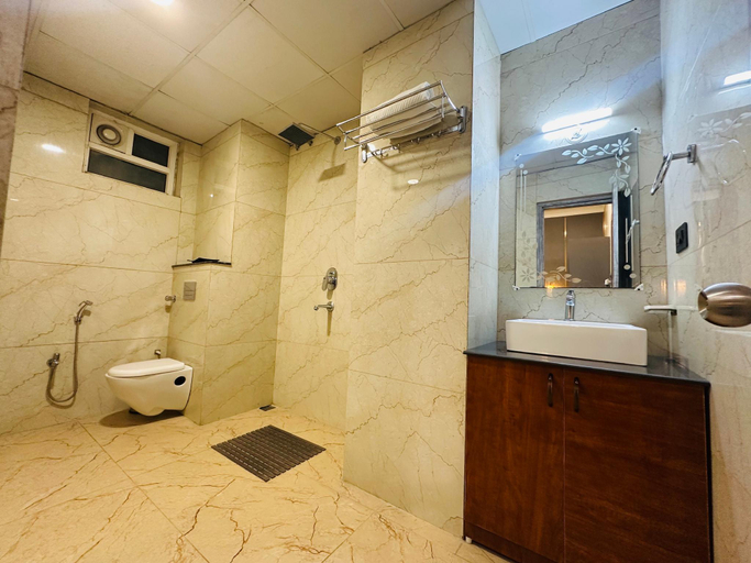 Bathroom 4, Hotel Nutan Clarks Sitamarhi, Sitamarhi