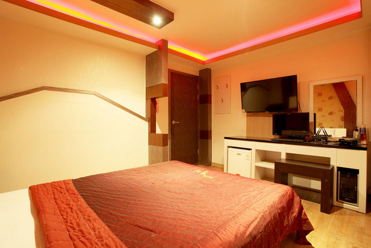 Bedroom 3, Pocheon (Ildong) Sheel, Pocheon