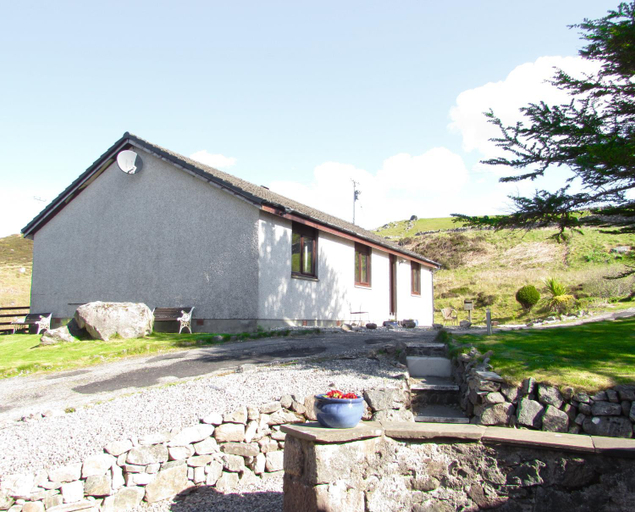 4, Old School Restaurant and Rooms, Highland