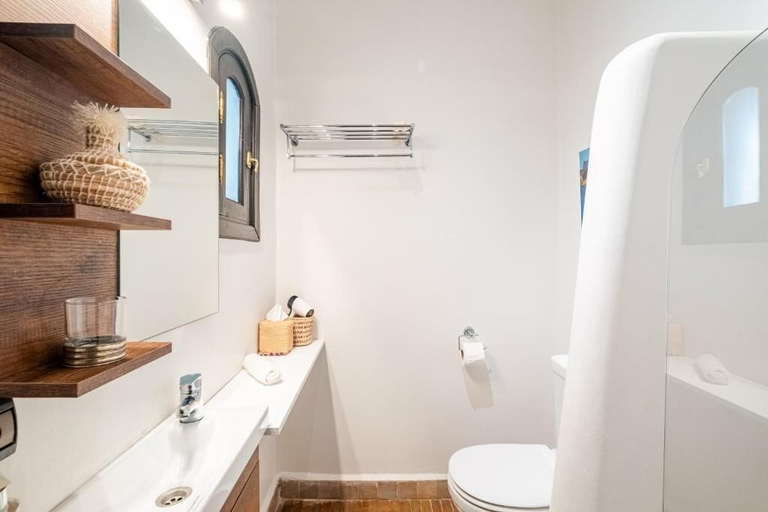 Bathroom 3, Riad Khiata, Marrakech