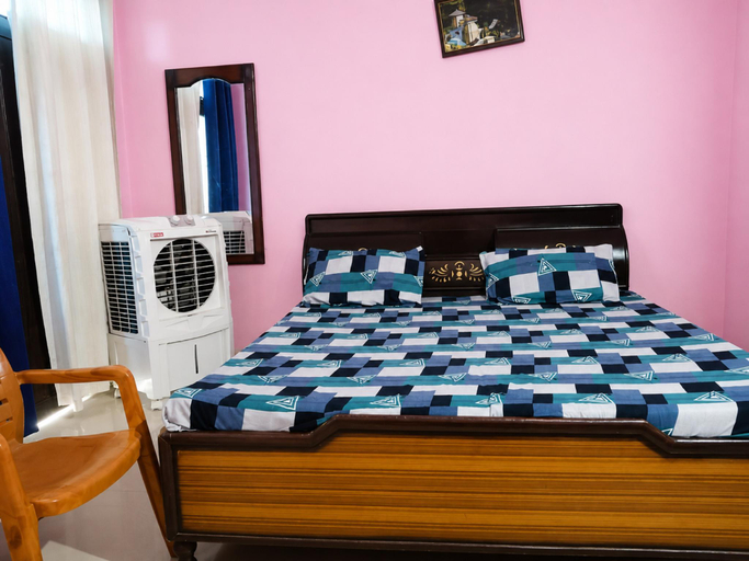 Bedroom 2, Goroomgo Shumangalam & Banquet Hall Banbasa, Udham Singh Nagar