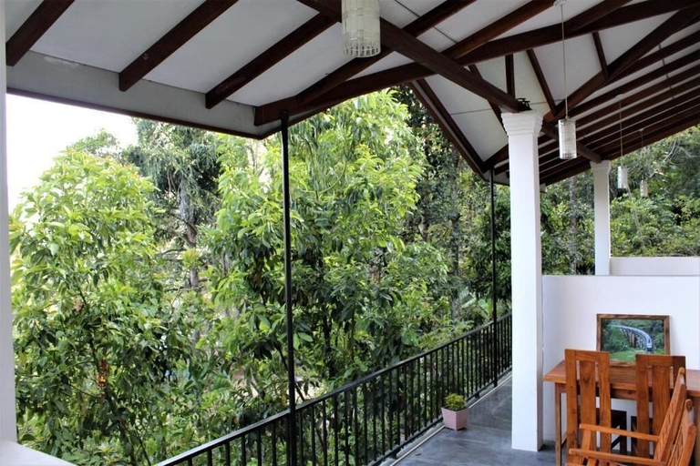 Others 4, Amado Homestay Ella, Ella