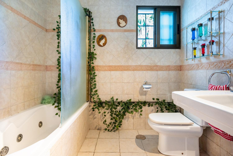 Bathroom 4, Villa La bicicleta azul, Málaga