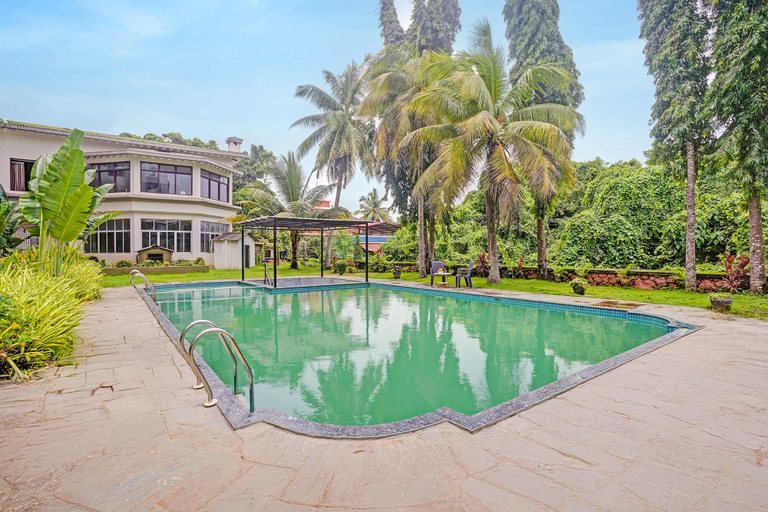 Pool 3, Oriva The Regalia - Nr. Deltin Royale, North Goa