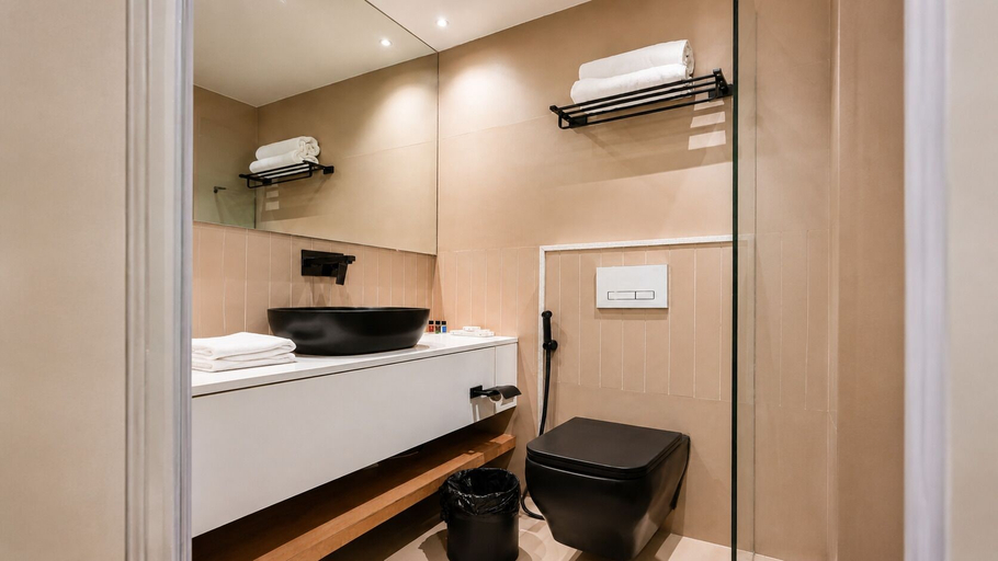 Bathroom 5, My Downtown - The Red Pier, Udaipur