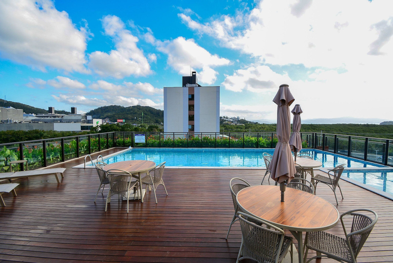 Pool 5, Studio Sofisticado e Moderno - CEN013, Florianopolis
