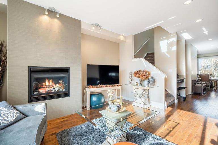 Living area 5, Renfrew Brandy | 3 King Beds • 3 Baths • Garage, Division No. 6
