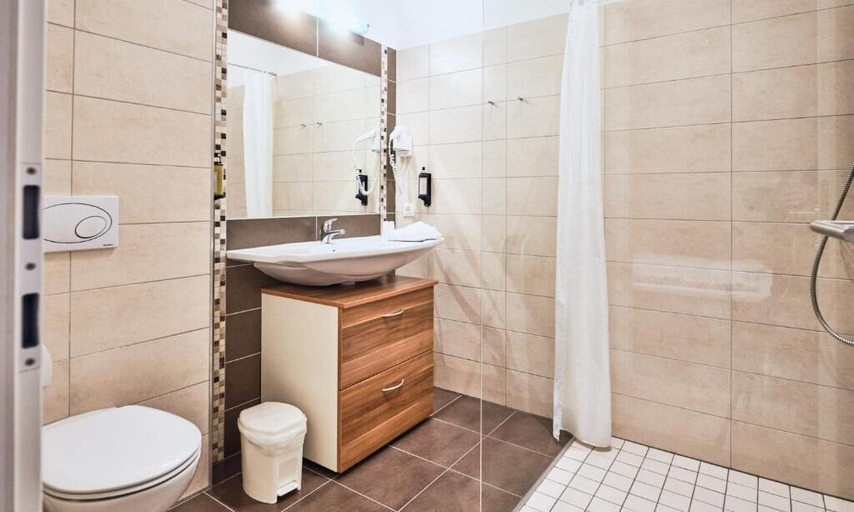 Bathroom 4, Grafenberg Resort by Alpeffect Hotels, Sankt Johann im Pongau