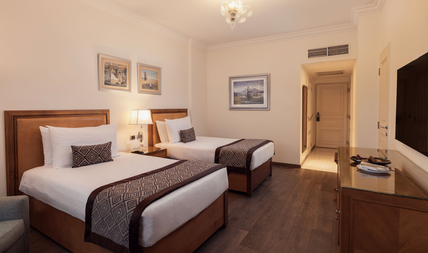 Bedroom 3, Sonesta Hotel Tower & Casino Cairo, Nasr City 1