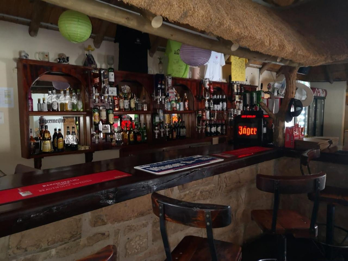 Food & Drinks 5, Hlalanathi Drakensberg Resort, Uthukela