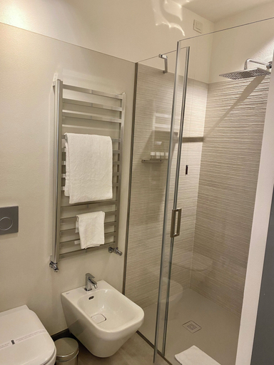 Bathroom 5, GombitHotel, Bergamo