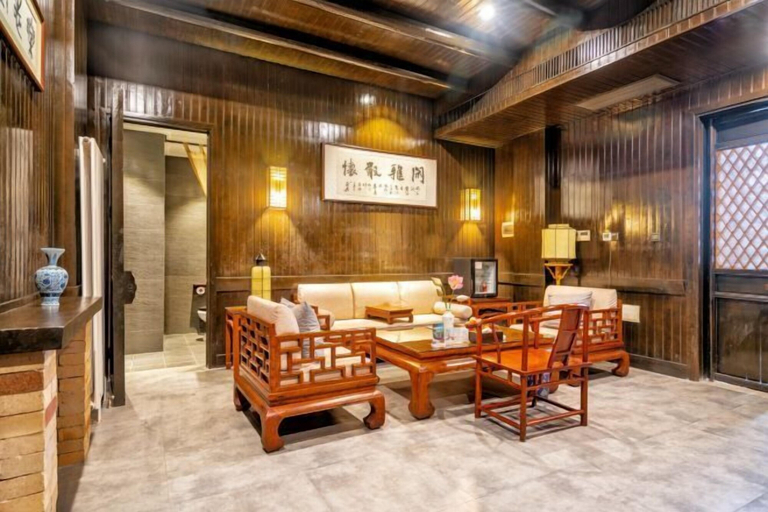 Others 5, Sante Langkou Club, Xianning