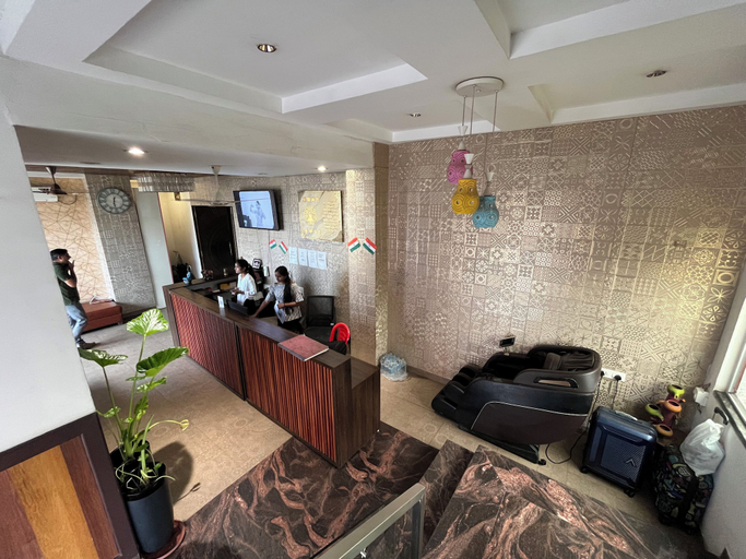 Lobby 2, Shubh Shaleen Springs, Bhopal