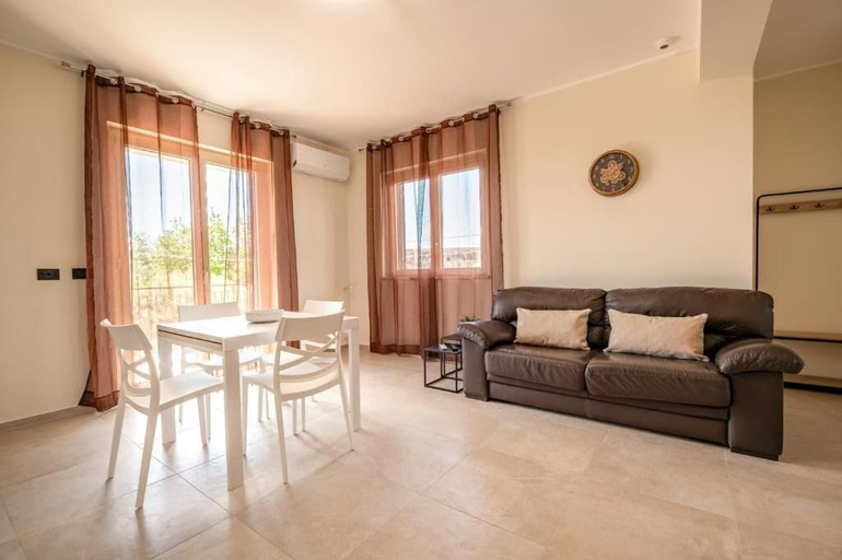 Living area 4, Family House Turiddu, Catania