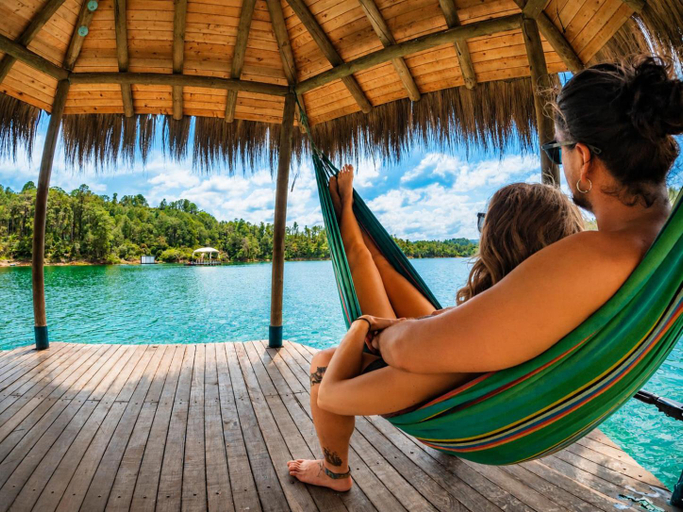 Sport & Beauty 2, Levit Glamping - Hotel Frente al Embalse Guatape Penol, Peñol