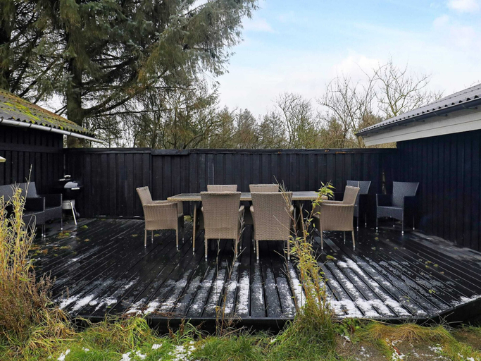 Food & Drinks, 4 Star Holiday Home in Lokken, Jammerbugt