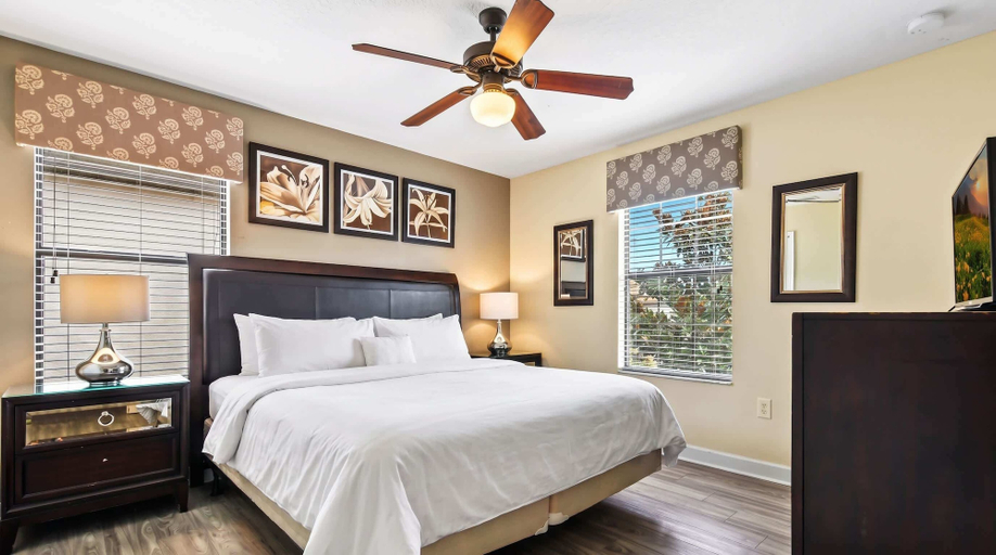 Bedroom, Spacious Getaway With Pool, Near Orlando Parks, Osceola
