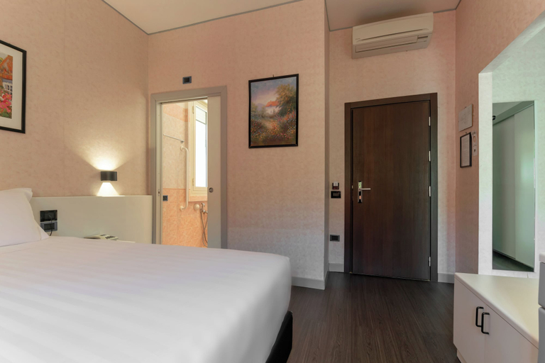 Bedroom 3, Hotel Falco D'Oro by Falco D'Oro Hotels, Bologna