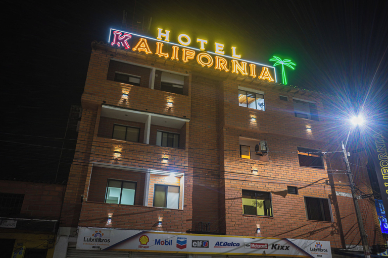 Exterior & Views 2, Hotel Kalifornia, Bello