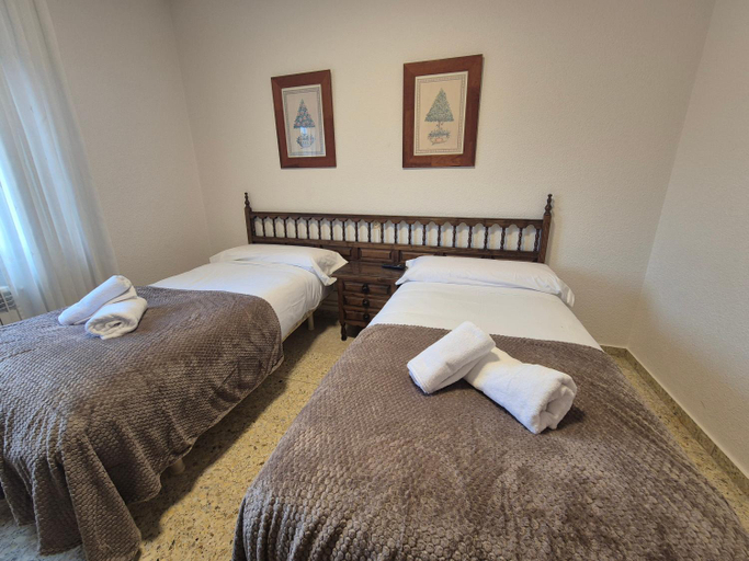 Bedroom 2, Hosteria El Capricho by R2R Consulting, Cantabria