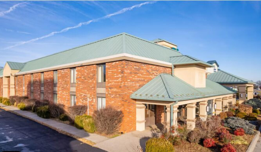 Primary image, Economy Suites Springfield - Fairgrounds, Greene