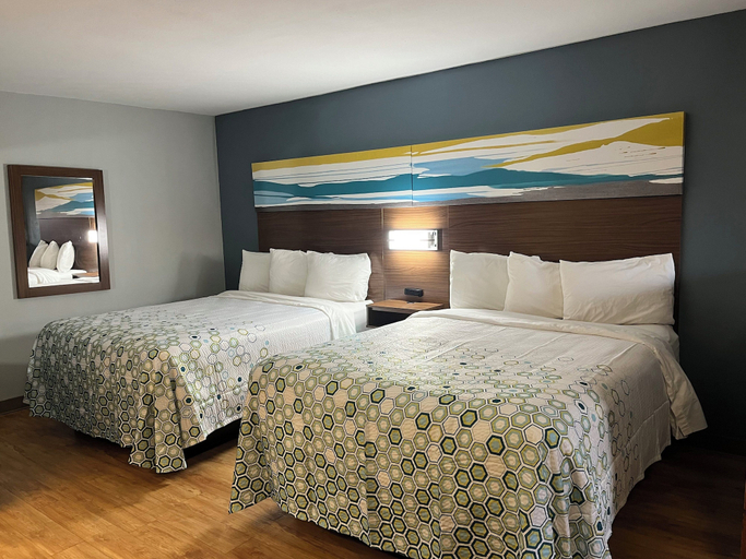Bedroom 3, HomeTowne Studios by Red Roof Amarillo West, Potter