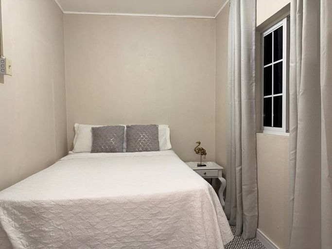 Room 3, Cozy 1bed Apartment in Priory Walk to the Beach