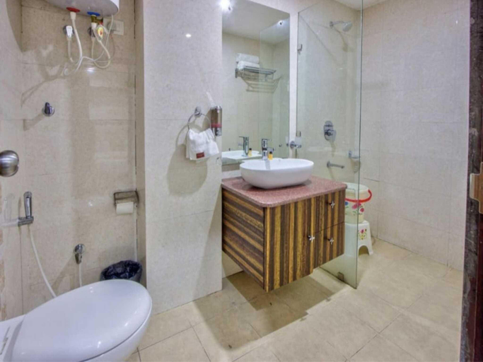 Bathroom 3, Bliss Valley Mountain View Hotel & Suites, Dharamshala, Kangra