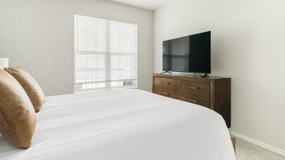 Room 5, Landing Amazing 1BD in Copperfield, Houston