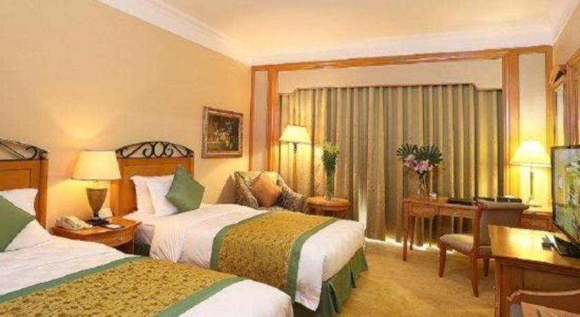 Bedroom 2, Regency Hotel, Shantou