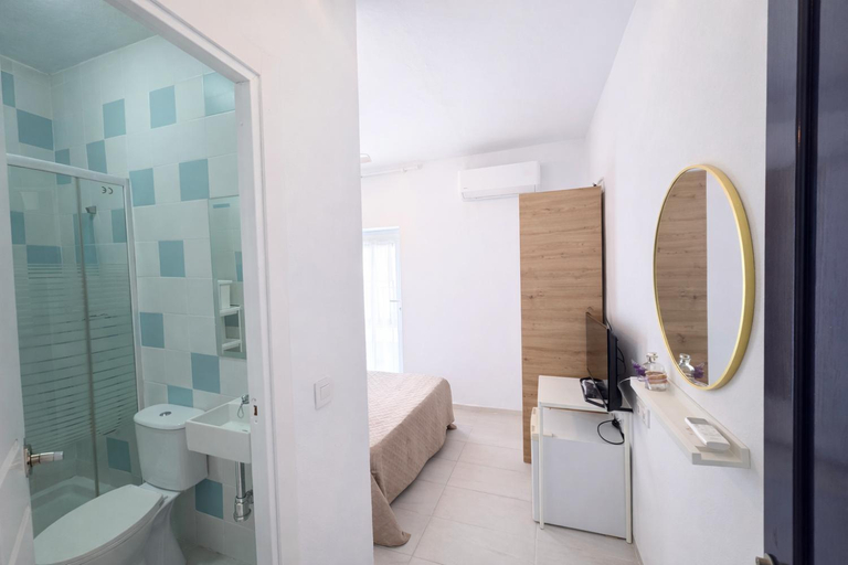 Bathroom 2, Habitacion Canaveral Playa Conil I, Cádiz