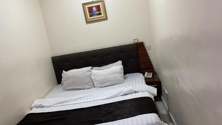 Bedroom 3, Sky Suites, Mushin