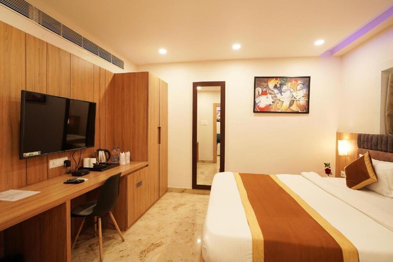 Bedroom 3, Hotel Ekta International, Deoghar