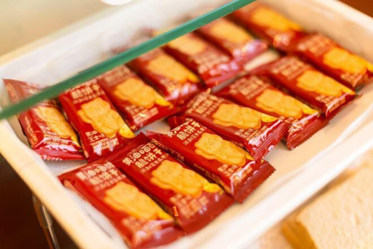 Food & Drinks 5, Ease Hotel, Yantai