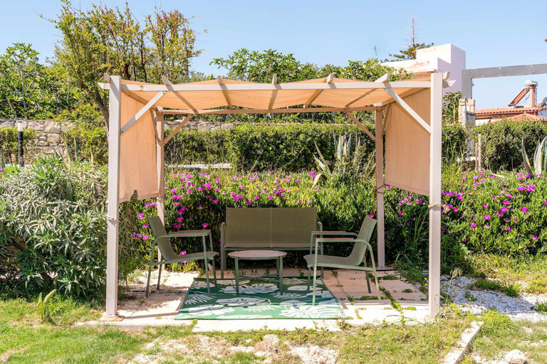 Room 4, Seaside Oasis Near Heraklion Villa Maro Getaway, Crete