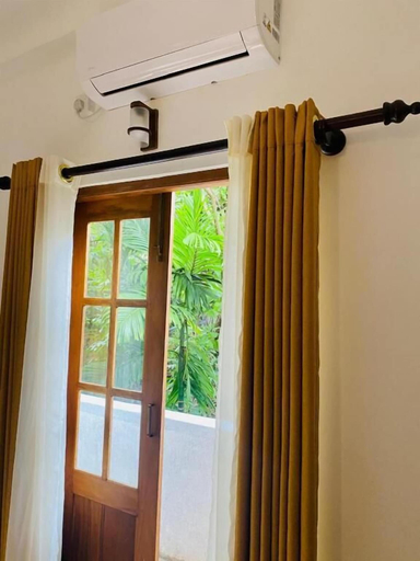 Interior 4, New Arverne Villa Kandy, K.F.G. & G. Korale