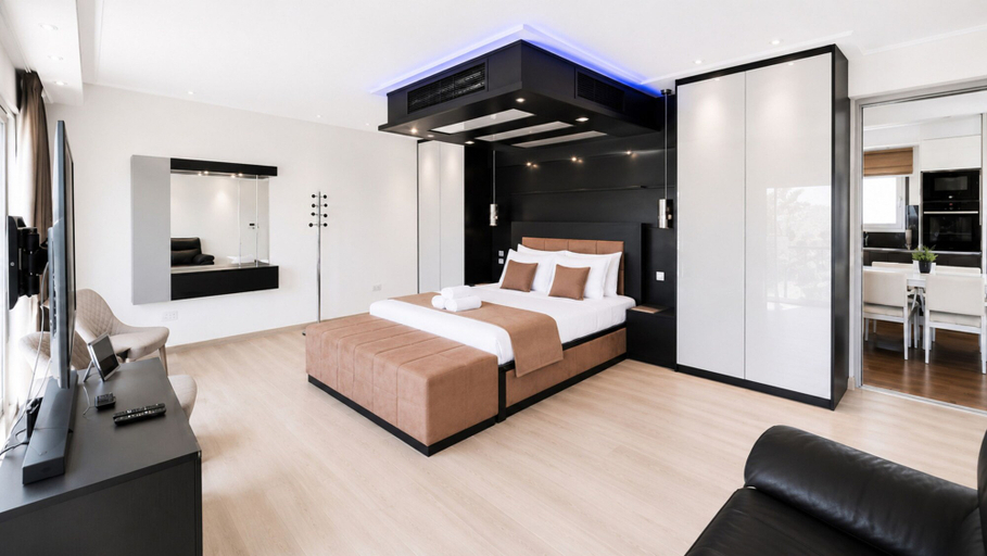 Bedroom 4, Trident Luxury Beach Apt
