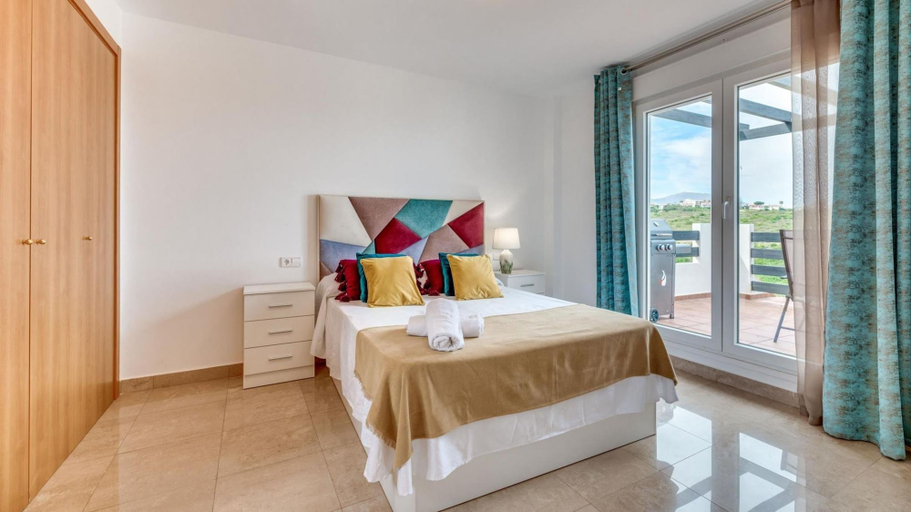 Room 3, Hidden Treasure on a Virgin Paradise, Málaga