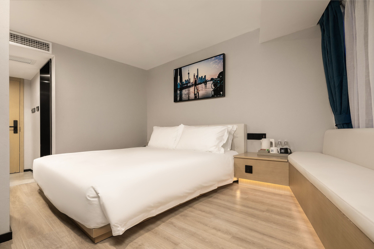 Room 4, Shanghai Youli Hotel, Shanghai