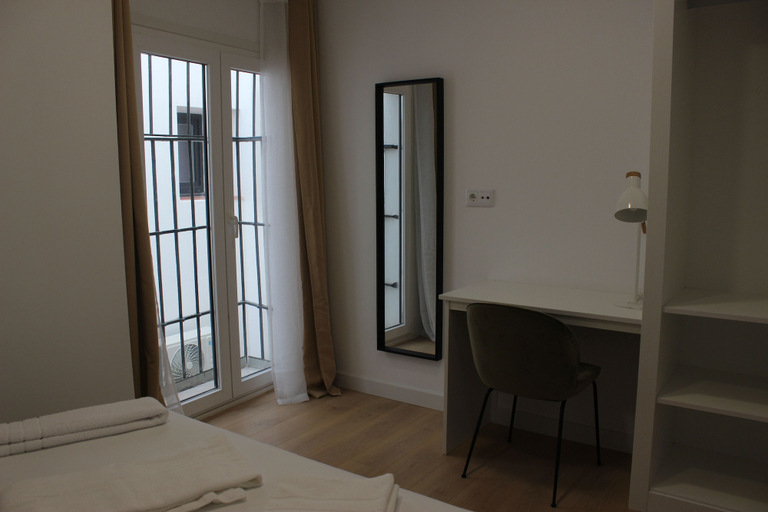 Room 2, Palacio Mambrilla, Valladolid
