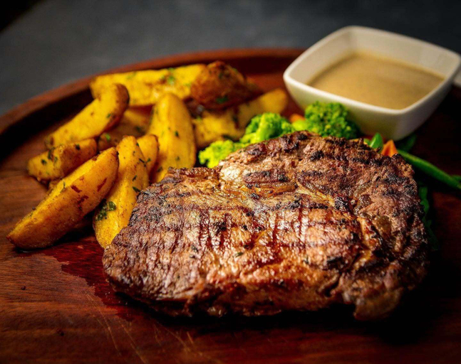 Food & Drinks 4, Purple Crown Hotel, Ikeja