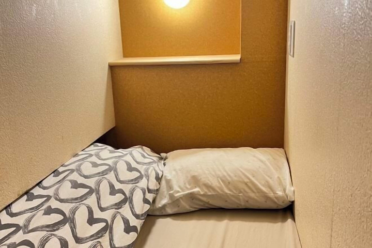 Bedroom 4, Hostel Furoya, Osaka