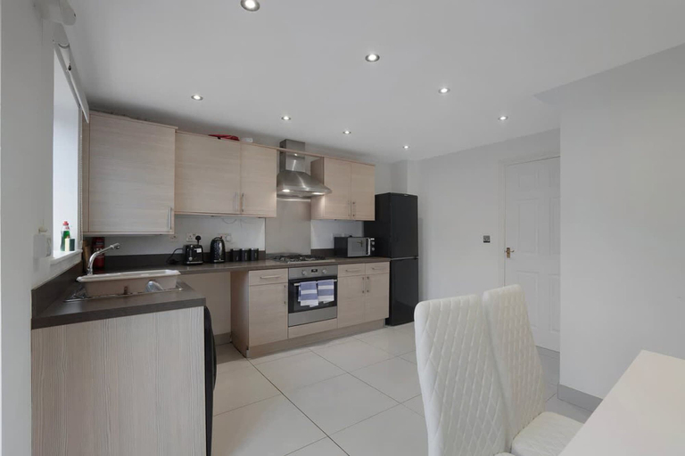 Room 2, Spacious Retreat for 10 Perfect for Families, Durham