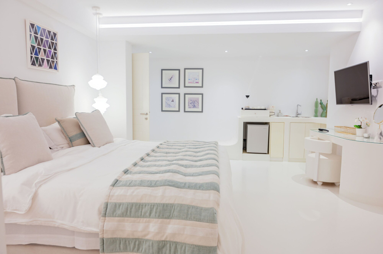 Room 4, mykonos villa collection, South Aegean