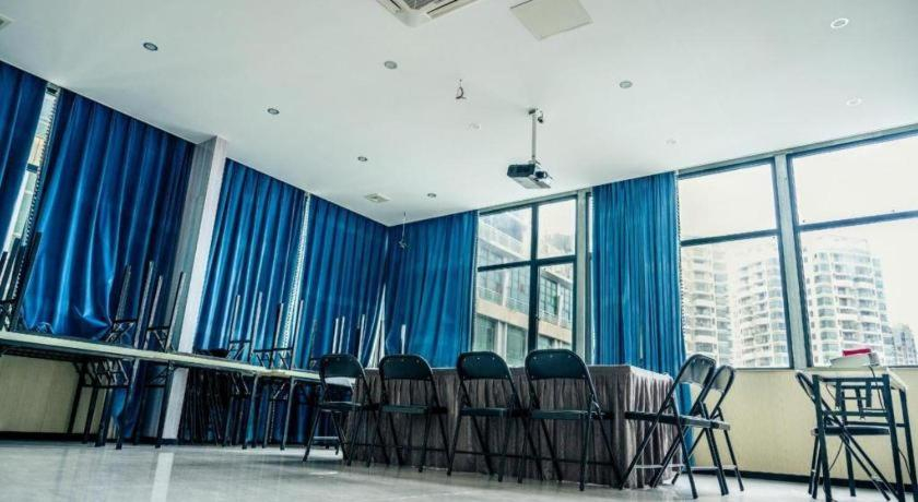 Others 5, 7 Days Inn Huizhou Daya Bay Aotou, Huizhou